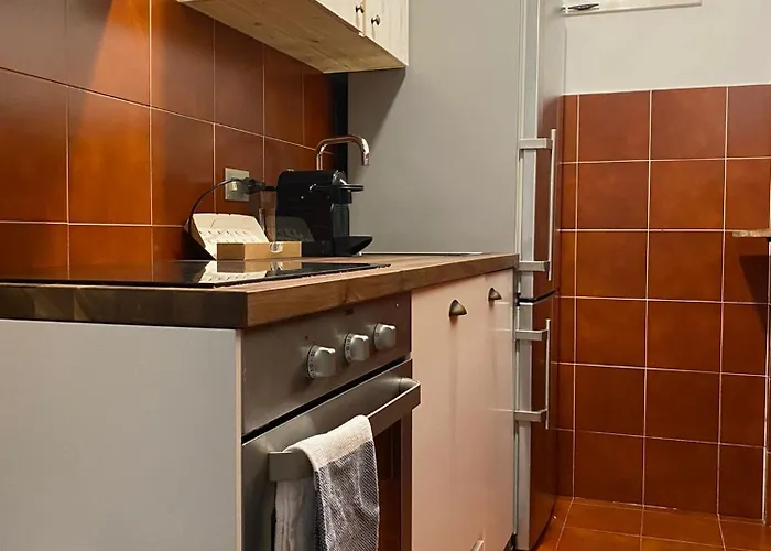 Residenza Mimosa شقة فاراتسي